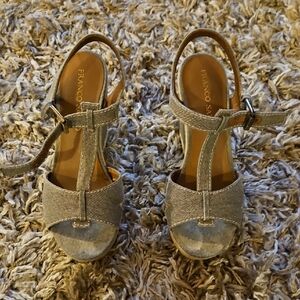 Franco Sarto Light Gray T-Strap Sandals